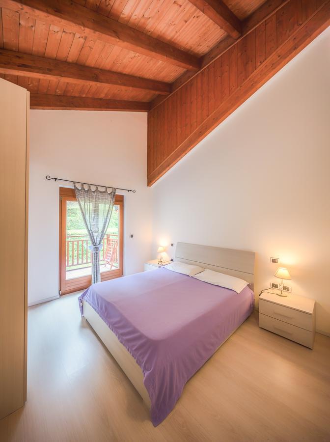 Residenza Finestra Sul Parco Apartment Comano Terme Bagian luar foto