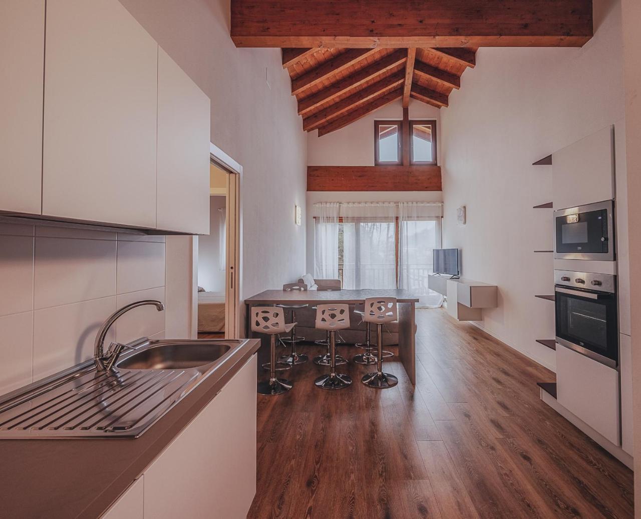 Residenza Finestra Sul Parco Apartment Comano Terme Bagian luar foto